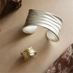 Ensemble bracelet et bague manchette sculpturale à motif vague | Ajustable, couleur argent