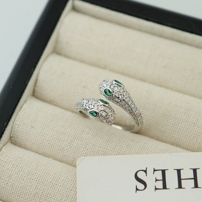 Bague serpent à double tête en argent | Bijou serpent en cristal