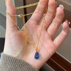 Ensemble de bijoux en lapis-lazuli brut | Collier et boucles d'oreilles créoles géométriques 