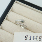 Bague serpent en cristal argenté | Zirconium baguette