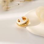 Bague ouverte martelée épaisse crème et or | Bijou tendance