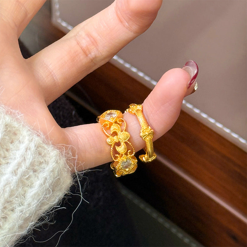 Ensemble de bagues vintage baroques en filigrane et bambou, or