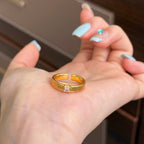 Ensemble de bagues empilables minimalistes en cristal | Anneaux en or texturé