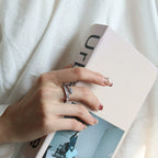 Bague serpent en cristal argenté | Zirconium baguette