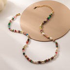 Collier de perles et pierres naturelles colorées 