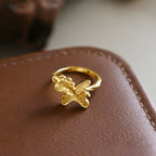 Bague ajustable licorne fantaisie dorée texturée