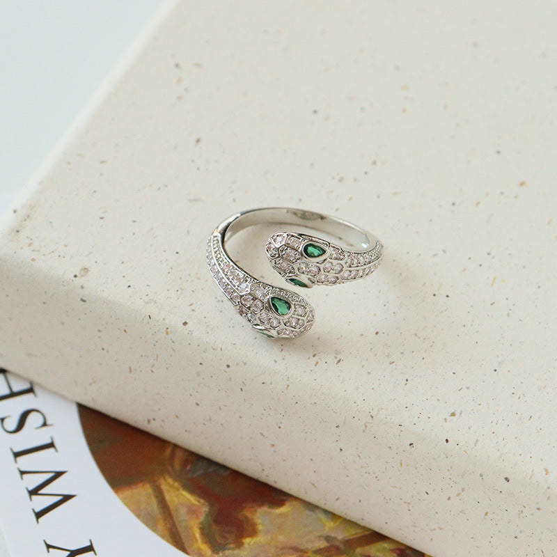 Bague serpent à double tête en argent | Bijou serpent en cristal